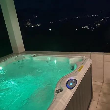 בית נופש Angela בלאג'יו