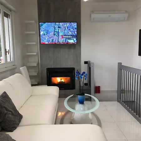 Angela בית נופש